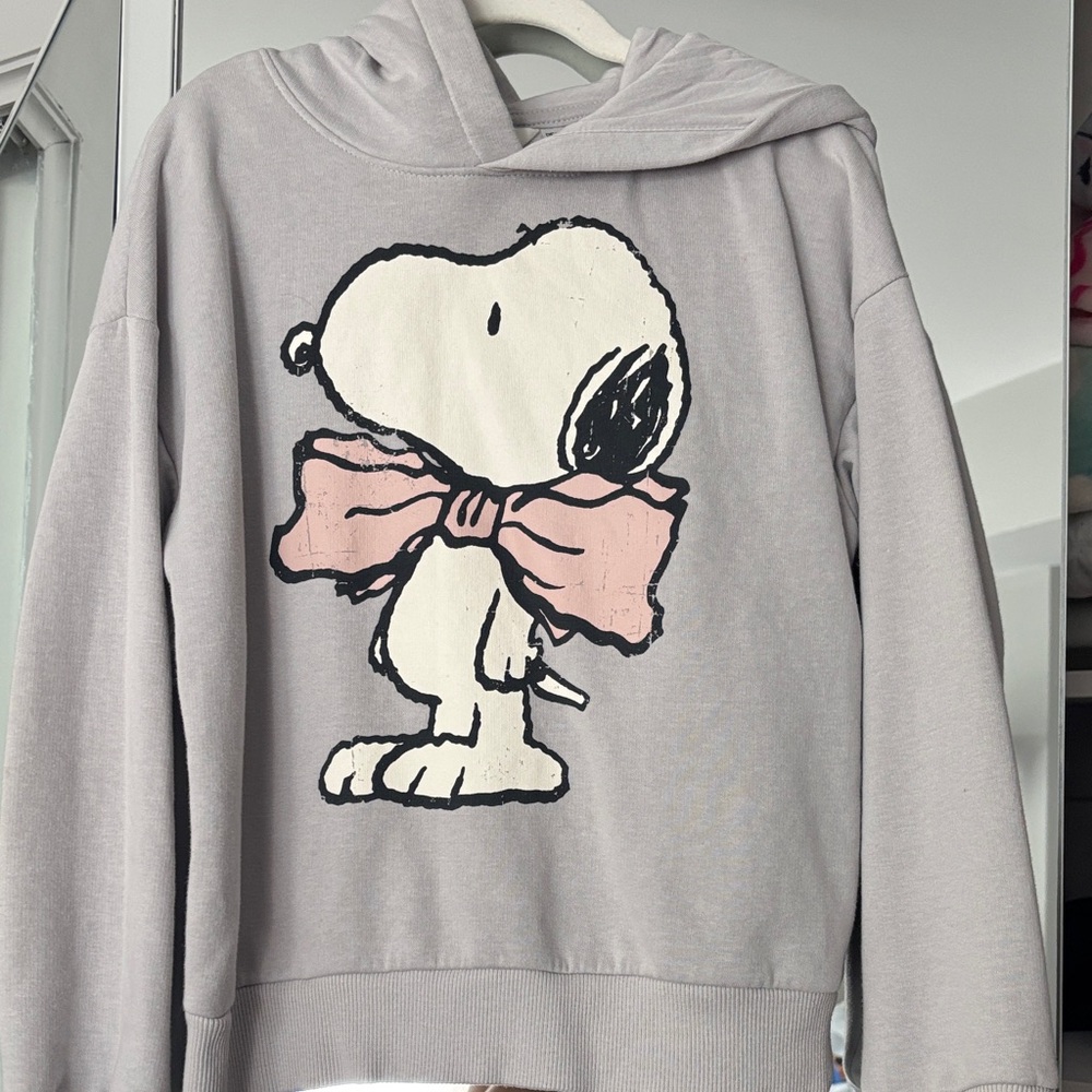 Snoopy Graphic Hoodie with Pink Bow girls size 8-10